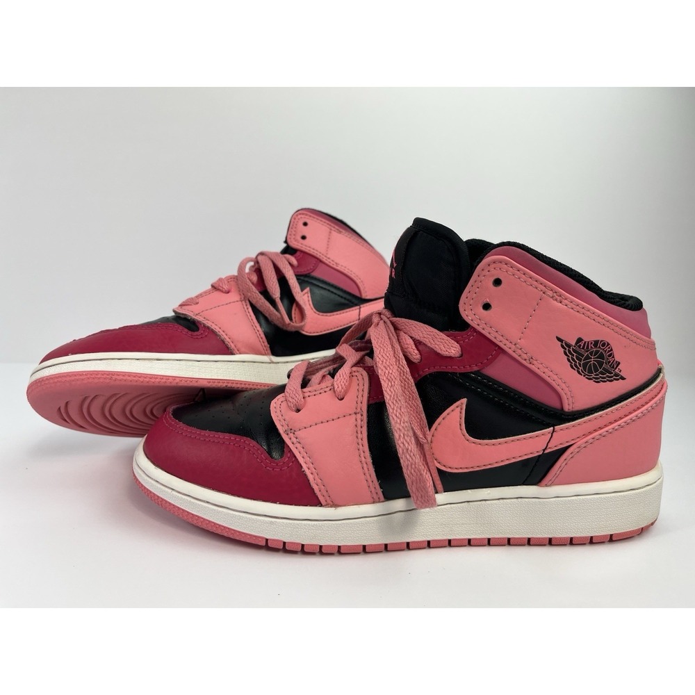 Nike Air Jordan 1 Mid GS (554725-662) Coral Chalk Youth Size 6Y Women's Size 8